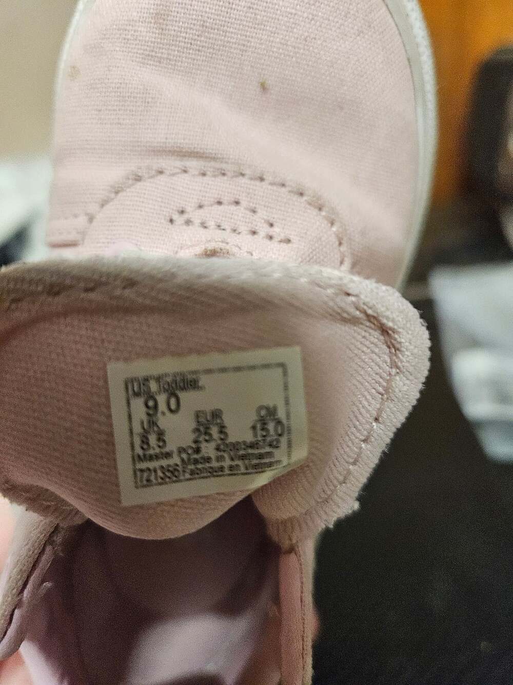 Vans - Picture 14 of 15